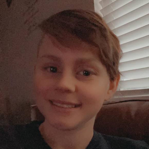 Profile Picture of Brianne Lothert (@brilothert) on Poshmark