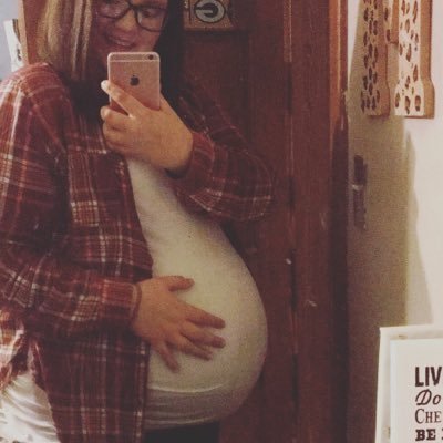 Profile Picture of Michaela Schmidt (@dilly_schmidt) on Twitter