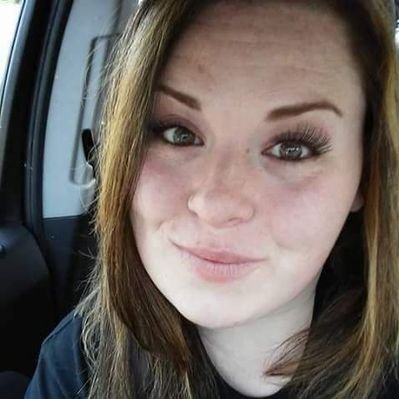 Profile Picture of Heatherenee (@Heather_Nettles) on Twitter