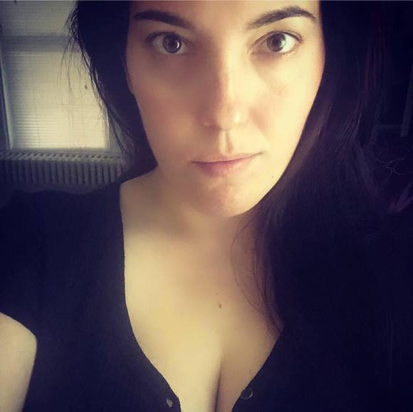 Profile Picture of Nicole Nordgren (@nicolenordgren) on Poshmark