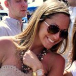 Profile Picture of Katie Storch (@toribellefour) on Instagram