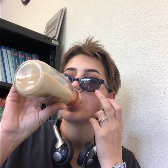 Profile Picture of Audrey Aulabaugh (@empatheticwhore) on Poshmark