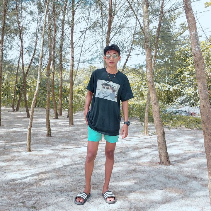 Profile Picture of johnuarddino (@johnuarddino) on Tiktok