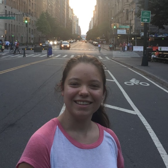 Profile Picture of Ali Bouterse (@akbouterse) on Poshmark