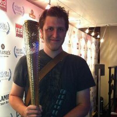 Profile Picture of Dave Pickstone (@davepickstone) on Twitter