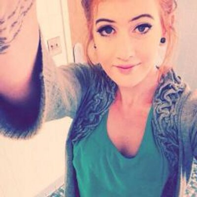 Profile Picture of Ashleigh Riddle (@Freetoobeme123) on Twitter