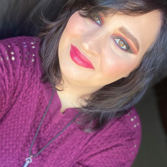 Profile Picture of Micci Allen (@ladymicbeth) on Poshmark