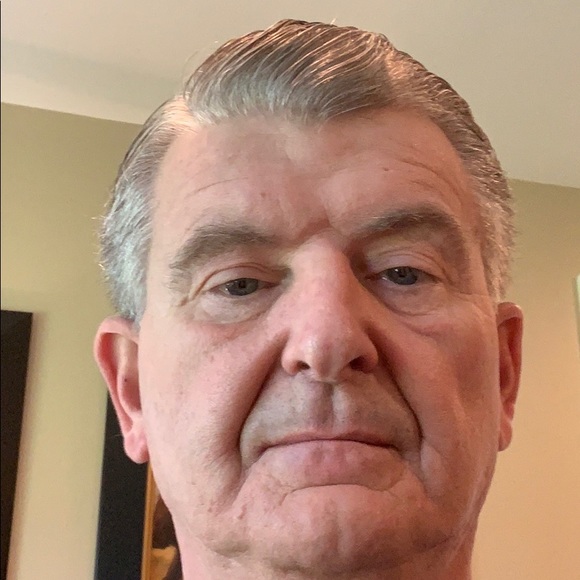 Profile Picture of Richard Pearson (@richard_pearson) on Poshmark