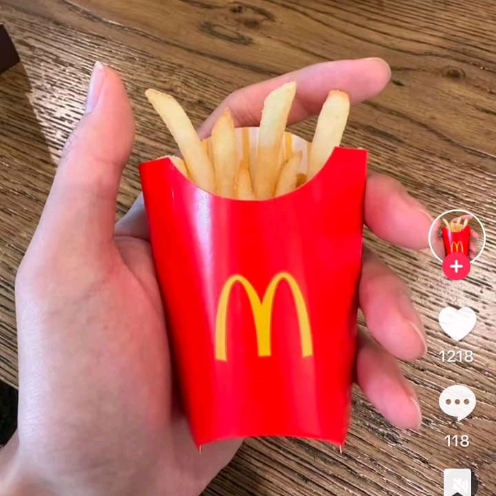 Profile Picture of silviabarbera99 (@silviabarbera99) on Tiktok