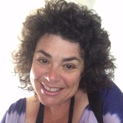 Profile Picture of Deborah Leipziger (@DebLeipziger) on Twitter