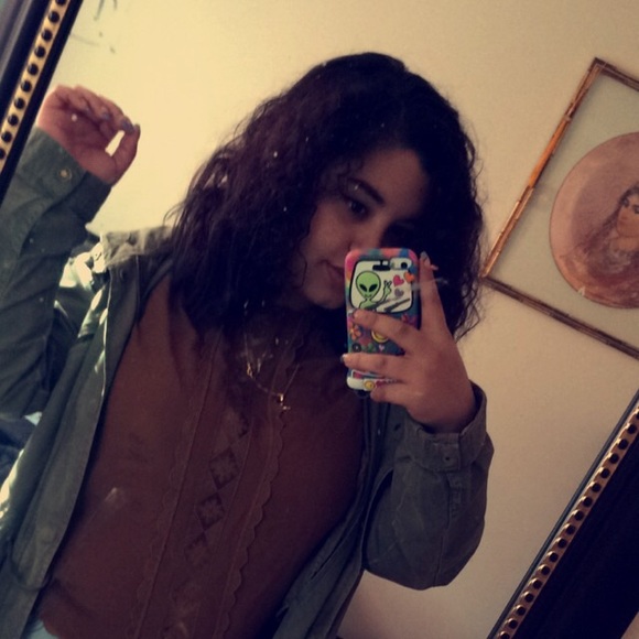 Profile Picture of Jessica Martinez (@jmzzz) on Poshmark