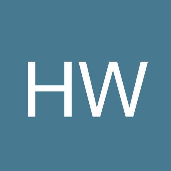 Profile Picture of Holden Wight (@htwight) on Poshmark