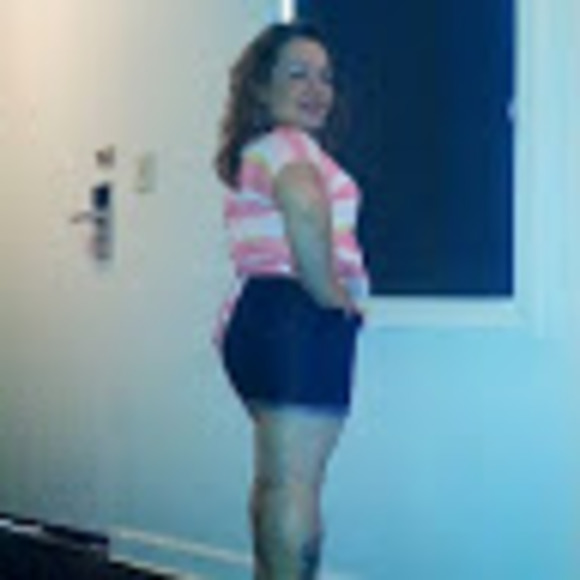 Cecilia Dastas - Poshmark Profile Picture of Cecilia Dastas (@cdastas71) on Poshmark