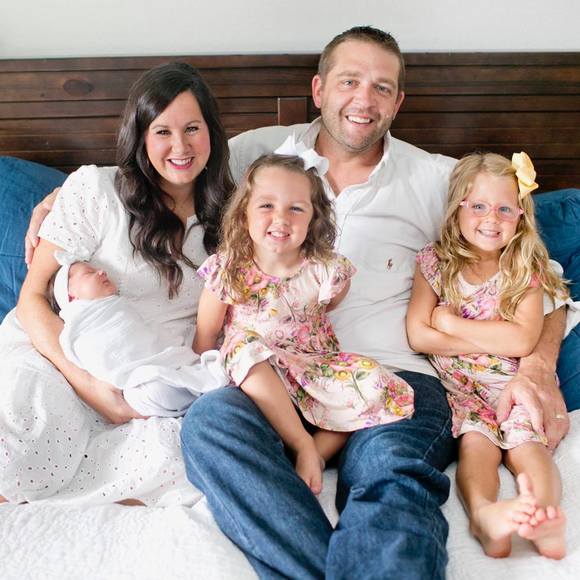 Profile Picture of Brian Wang (@bawang75) on Poshmark