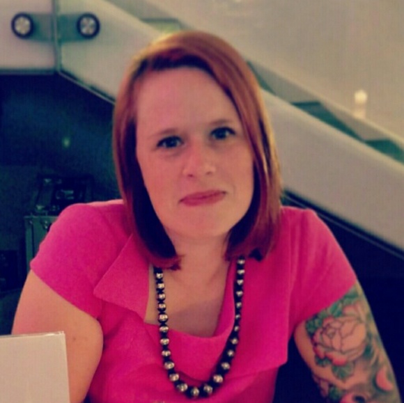 Profile Picture of Alexandra Masem (@amasem) on Poshmark