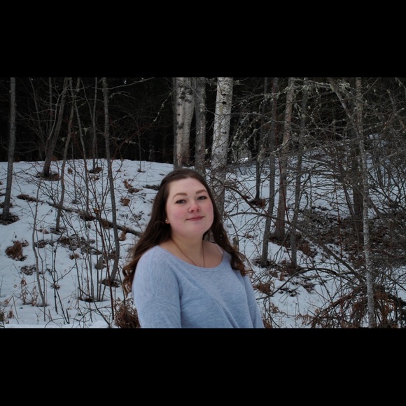 Profile Picture of Jessica Freberg (@freb99) on Poshmark