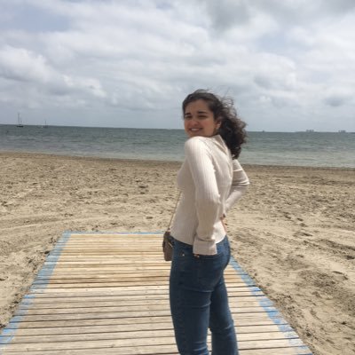 Profile Picture of Loreto López (@LoreeLopeez14) on Twitter