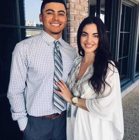 Profile Picture of Justin Acevedo (@justin_acevedo) on Poshmark