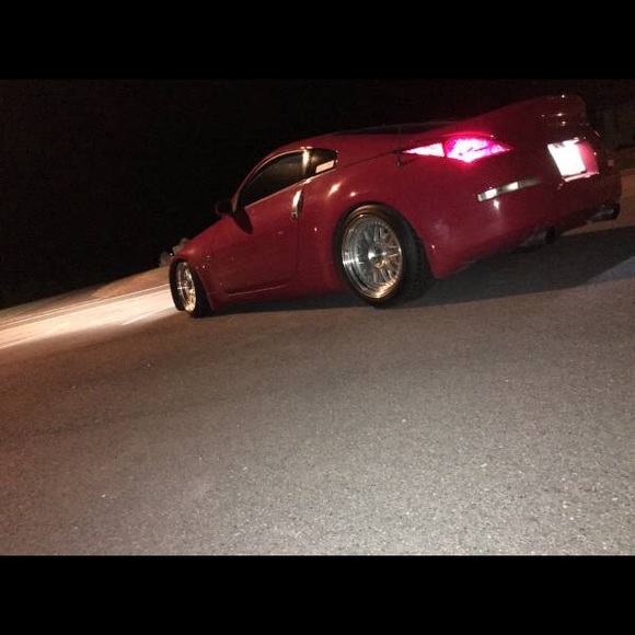 Profile Picture of Rosa Vasquez (@rosavasquez099) on Poshmark