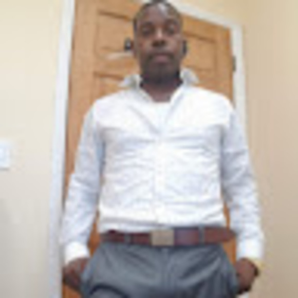 Profile Picture of Rolles Charles (@rollesmusic) on Poshmark
