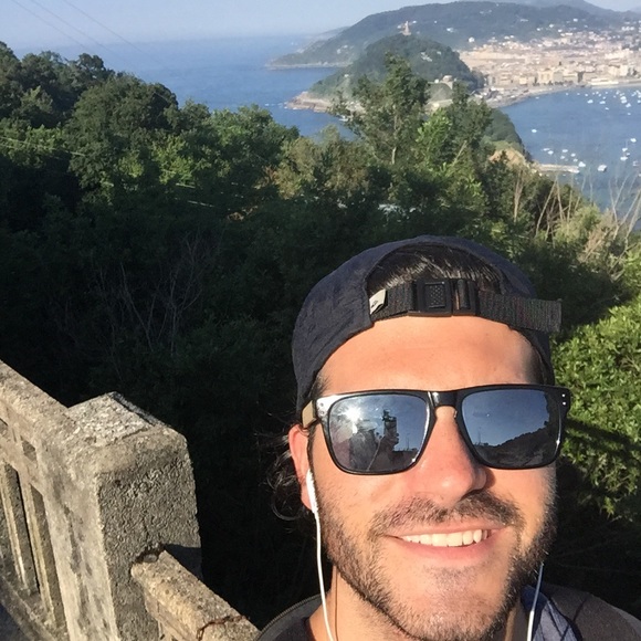 Brendan Greene - Poshmark Profile Picture of Brendan Greene (@bgreene927) on Poshmark