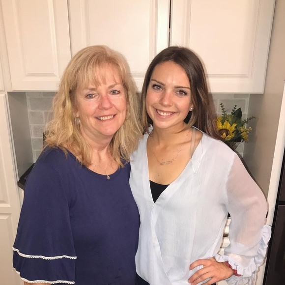 Profile Picture of Morgan Luibrand (@morgsterrx4) on Poshmark