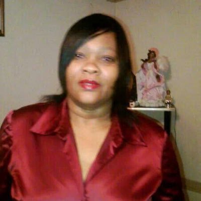 Profile Picture of Cynthia James (@jamescynthia81) on Twitter