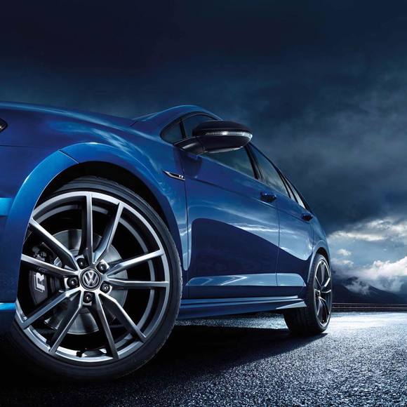 Carlos Leon - Poshmark Profile Picture of Carlos Leon (@calirxcenters) on Poshmark