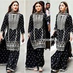 Profile Picture of best casual & party dress (@humaahmed29) on Instagram