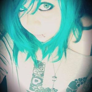 Profile Picture of Erica Bowling (@banana___purin) on Myspace