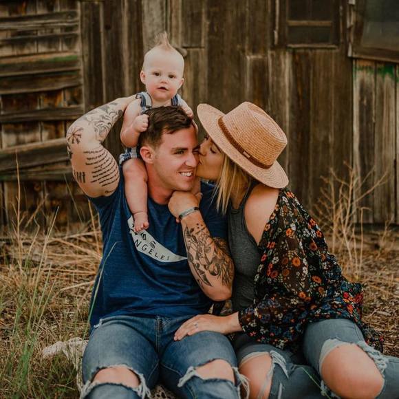 Profile Picture of Jonathan Esch (@chickenjo1) on Poshmark