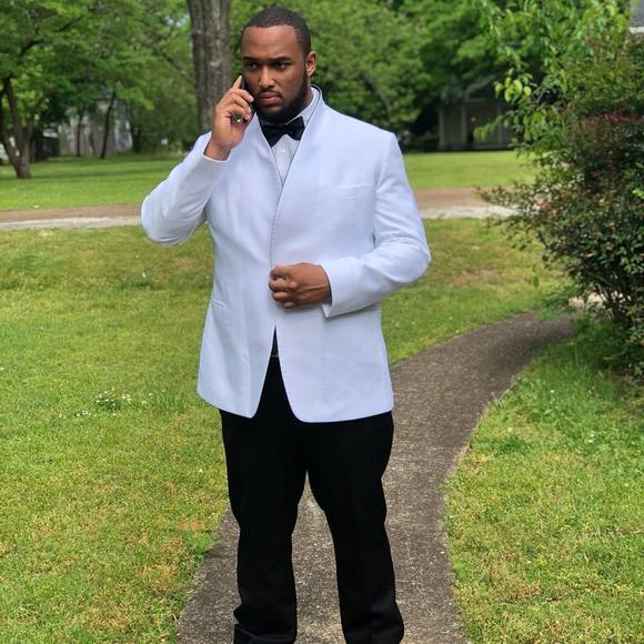 Profile Picture of Chadric Orr (@chad_29) on Poshmark