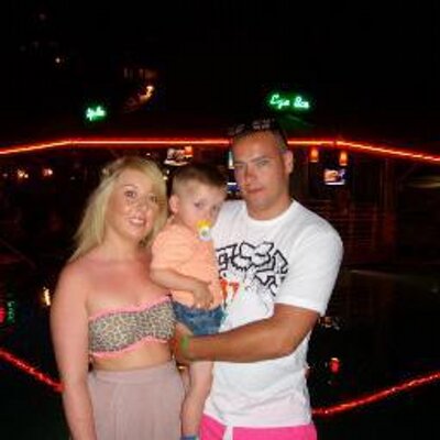 Profile Picture of Danielle Guttridge (@DanGuttridge) on Twitter