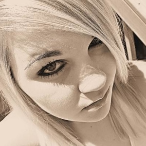 Profile Picture of Alex Veitch (@sha_dernit) on Myspace