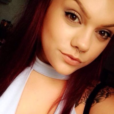 Profile Picture of Hannah Hathaway (@HannahRae_97) on Twitter