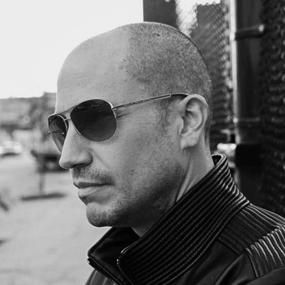 Profile Picture of David Barberis (@davidbarberis) on Poshmark