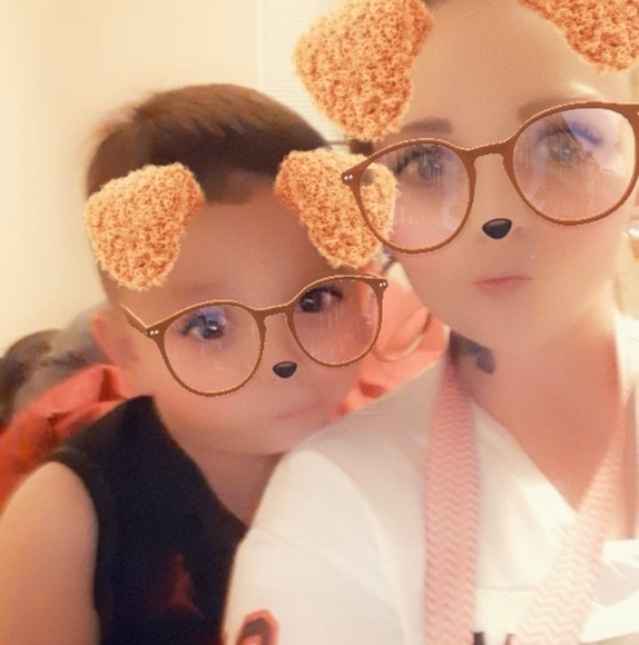 Profile Picture of Serenity Bearking (@sbearking) on Poshmark