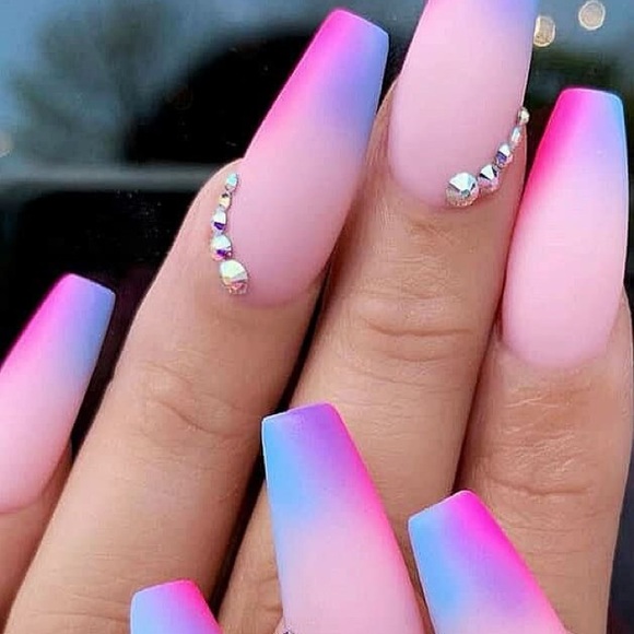 Ronnella Etwaroo - Poshmark Profile Picture of Ronnella Etwaroo (@roe955) on Poshmark