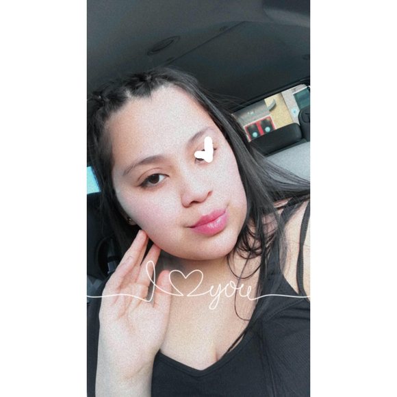 Profile Picture of Cindy Sanchez (@cs030219) on Poshmark