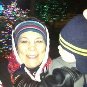 Profile Picture of Sandra Hernet (@sandrahernet) on Myspace