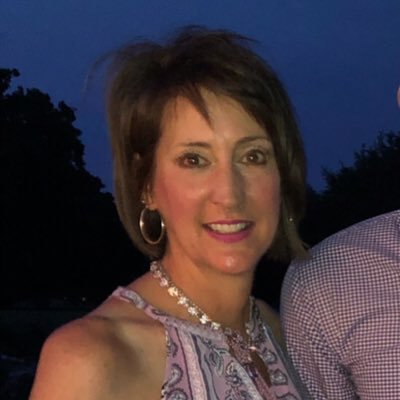 Profile Picture of Lora Cheney (@loracheney) on Twitter