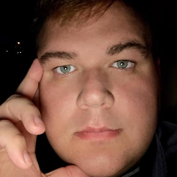 Profile Picture of Josh Osborne (@joshosborne683) on Poshmark