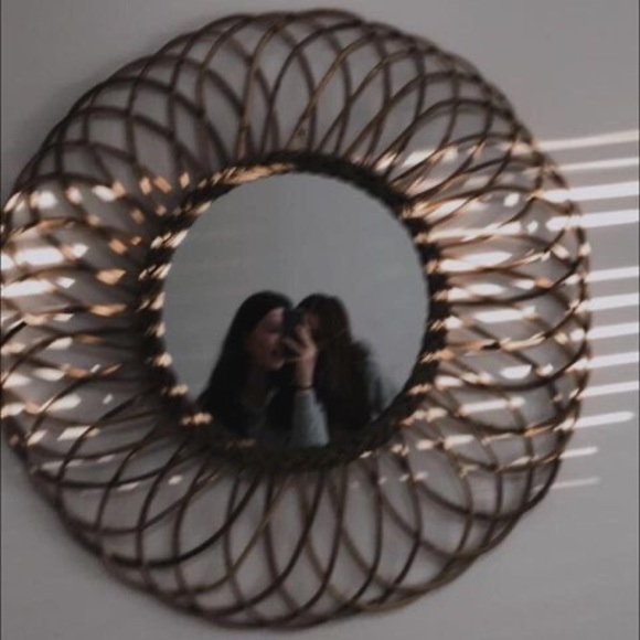 Profile Picture of Jasmine Palmer (@jasminepalme595) on Poshmark