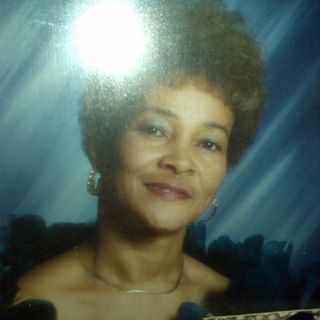 Profile Picture of Lucille Manning (@lucille.manning.9) on Facebook