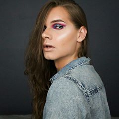 Profile Picture of Richard Carl (@richardcarl8) on Tiktok