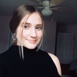 Profile Picture of juliannawilloughby (@juliannawilloughby) on Instagram