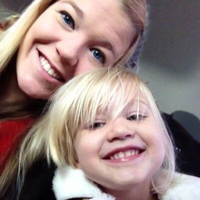 Mallory Schroeder - Twitter Profile Picture of Mallory Schroeder (@gimmemaloboo) on Twitter