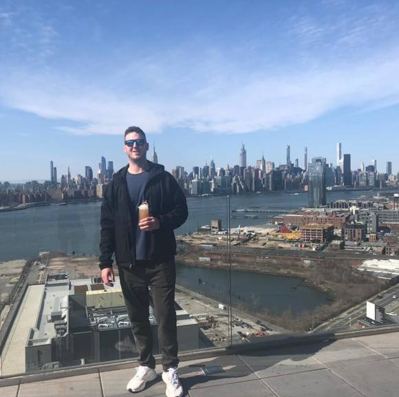 Profile Picture of Jeremy Metcalf (@jmets06) on Poshmark