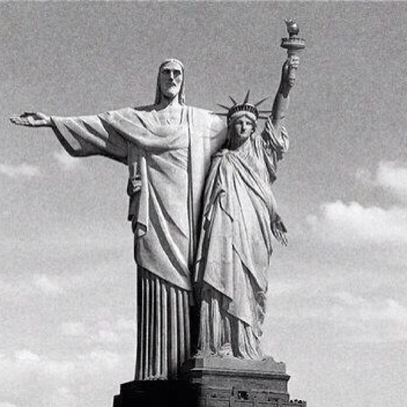 Profile Picture of Mariana Haddad (@mahaddad10) on Poshmark