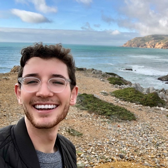 Profile Picture of Patrick Mcweeney (@patrickmcw) on Poshmark